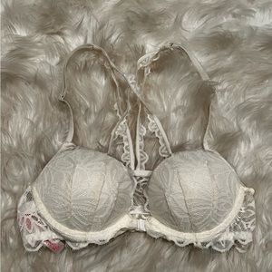 NWOT Victorias Secret Pink racerback bra. Size 34a